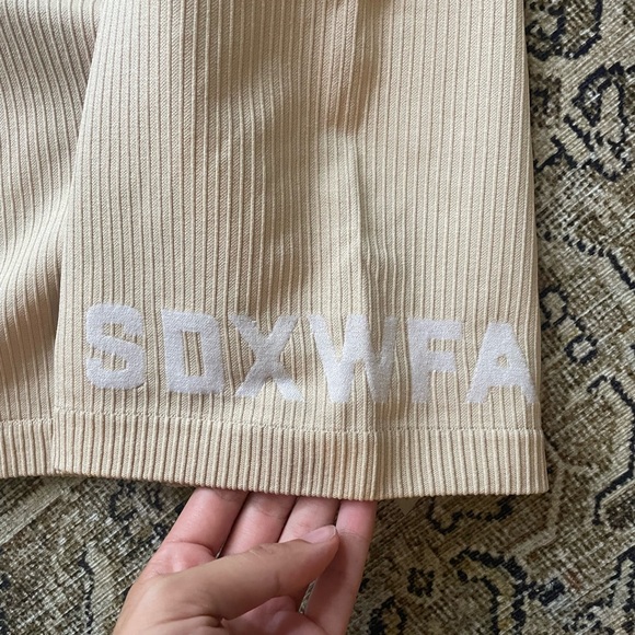 Sarah’s Day Tan Bike Shorts - Picture 2 of 5